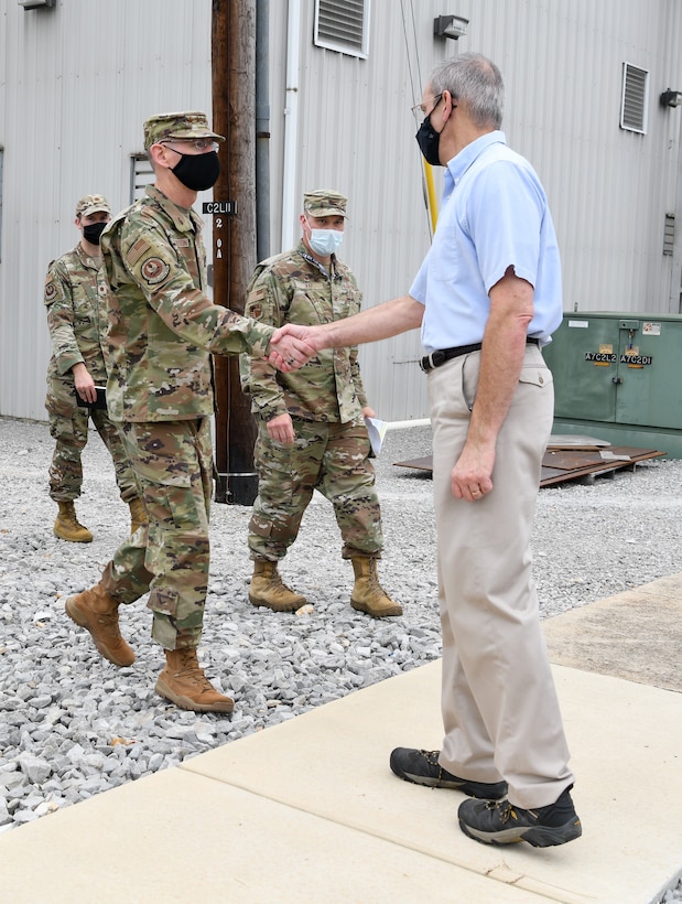 Afmc Commander Visits Arnold Air Force Base