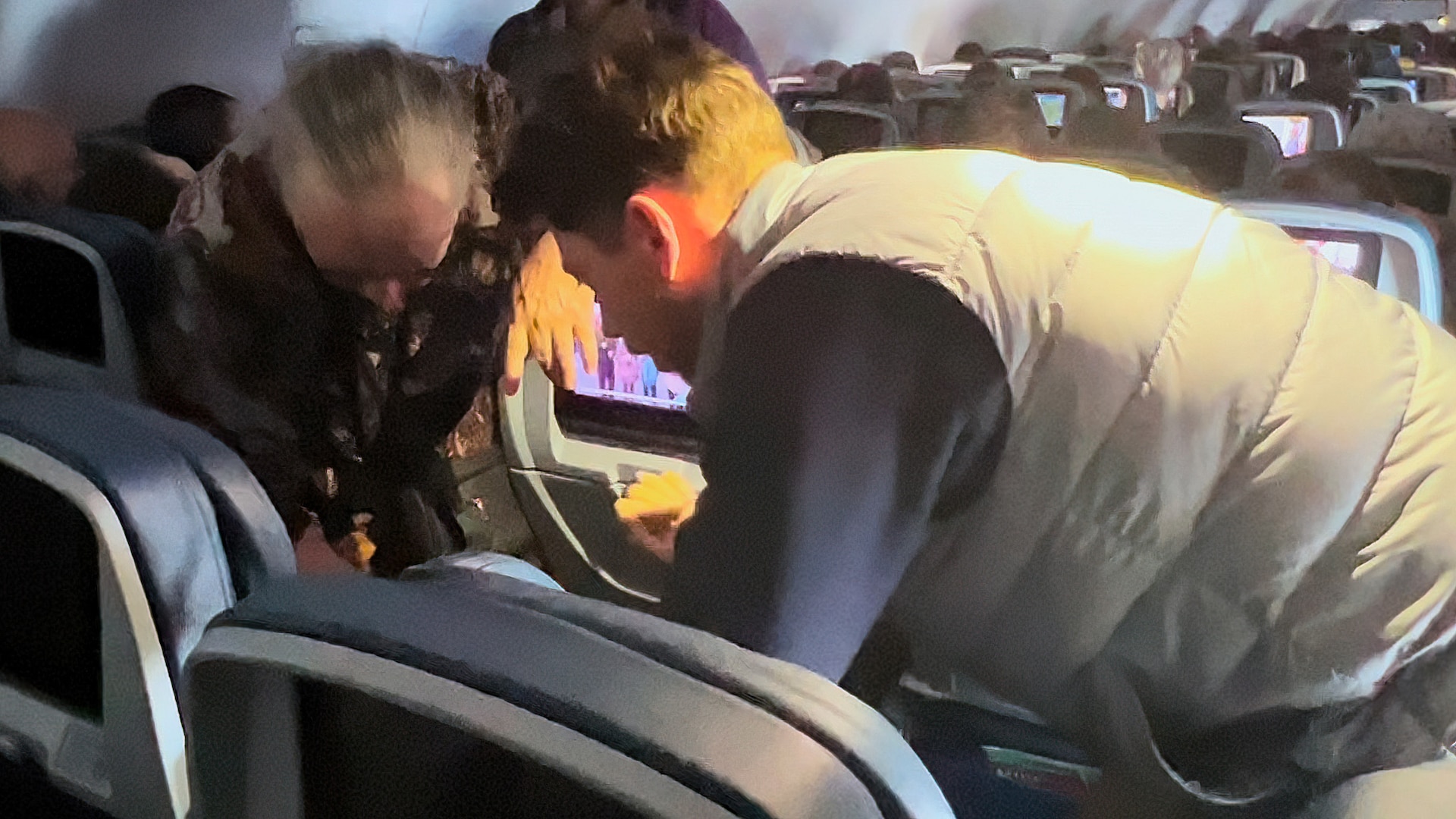 On Thanksgiving Day, there was an in-flight medical emergency on Delta flight 1253 from Albany, N.Y., to Atlanta. Master Sgt. Daniel Conley, a senior aerospace medical technician of the 105th Medical Group, Stewart Air National Guard Base, Newburgh, New York, helped assess and care for the passenger.