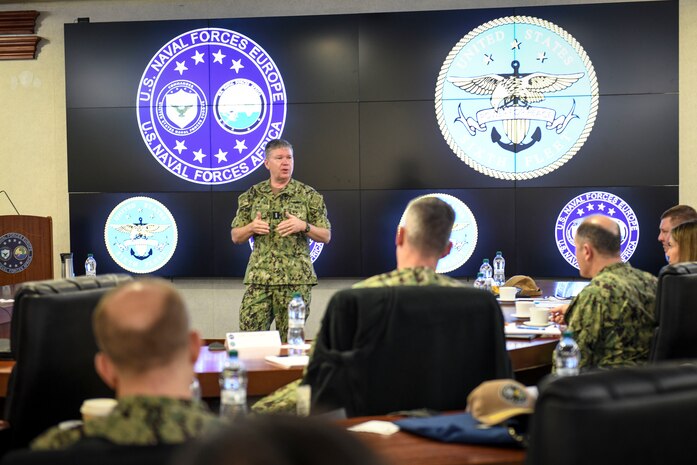Vice Adm. Thomas Ishee, center left, commander, U.S. Sixth Fleet and commander, Naval Striking and Support Forces NATO, discusses leadership and maritime warfighting during the Commander, Task Force (CTF) Commanders Conference onboard Naval Support Activity Naples, Italy, Nov. 30, 2022.