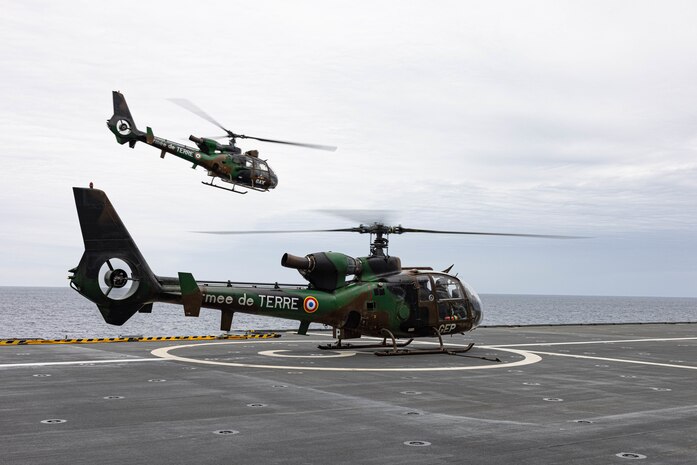 Pilots and aircrew with the French Army conduct flight deck qualifications during Exercise NARVAL 2022 off the coast of Toulon, France, Nov. 21, 2022. Exercise NARVAL is designed to assess the potential for future battalion or brigade-level amphibious exercises with French amphibious forces.