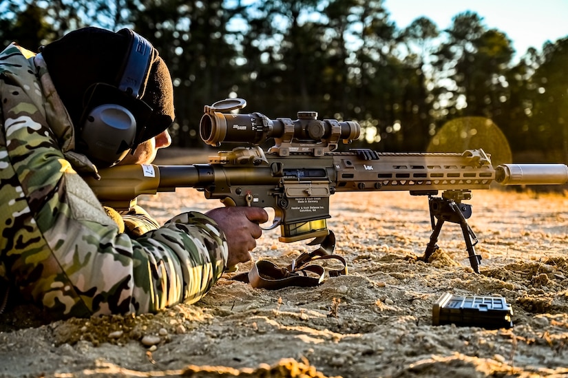 U.S. Army 1-114th Infantry Regiment conducts Light Sniper Training