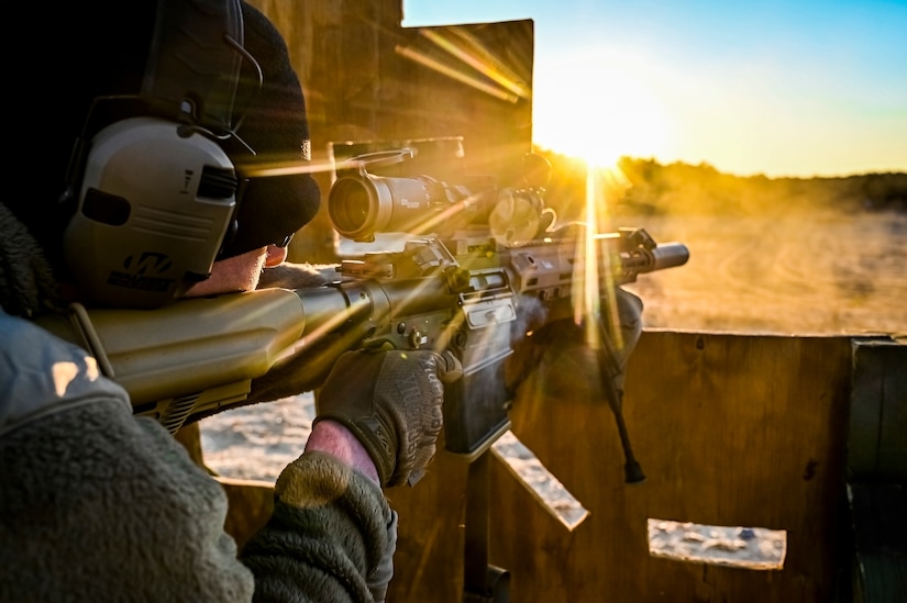 U.S. Army 1-114th Infantry Regiment conducts Light Sniper Training