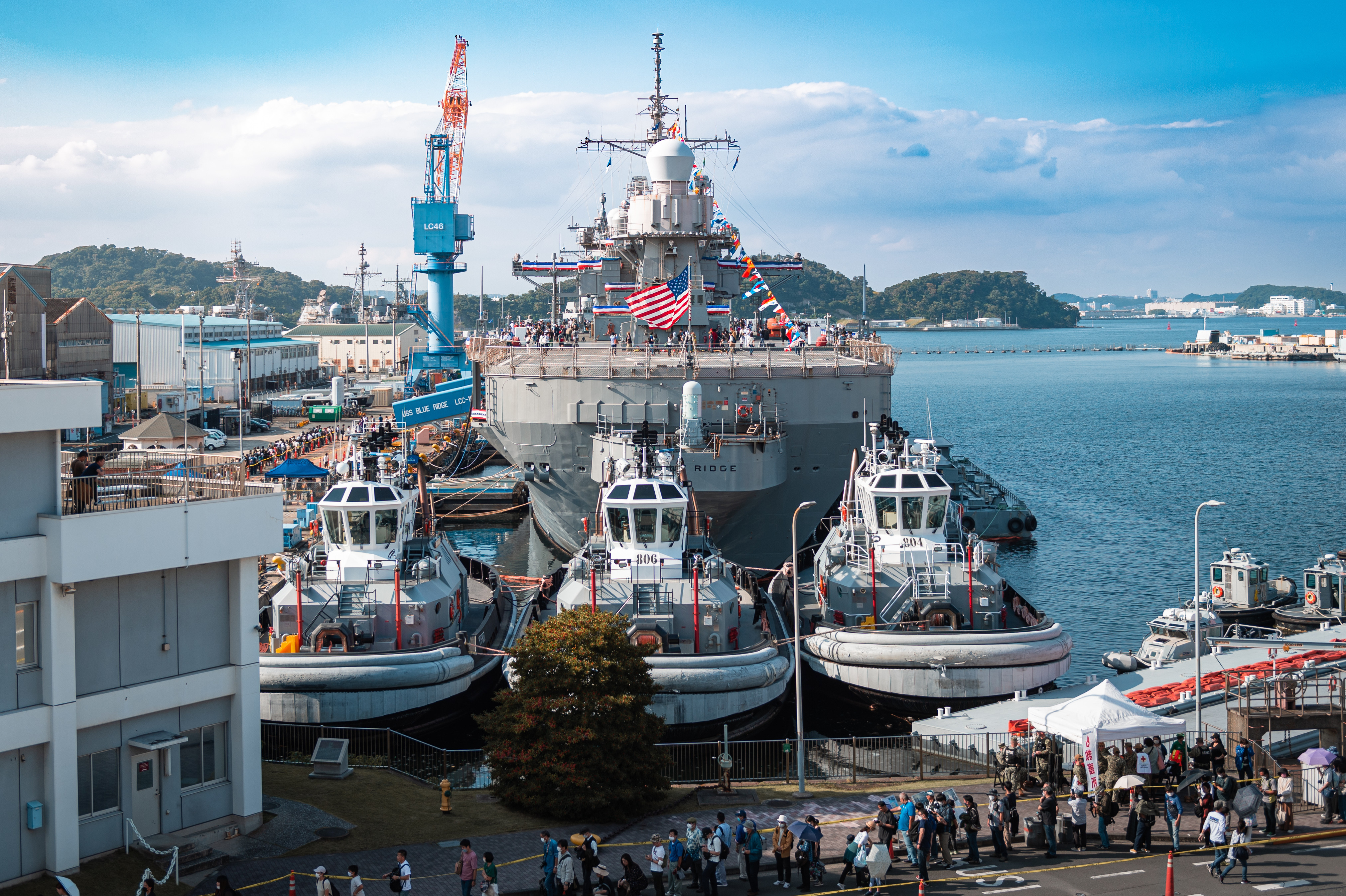 Japanese guests wait to board U.S. 7th Fleet's command ship USS Blue Ridge (LCC 19) onboard Commander, Fleet Activities Yokosuka (CFAY) during the 44th annual Friendship Day celebration.