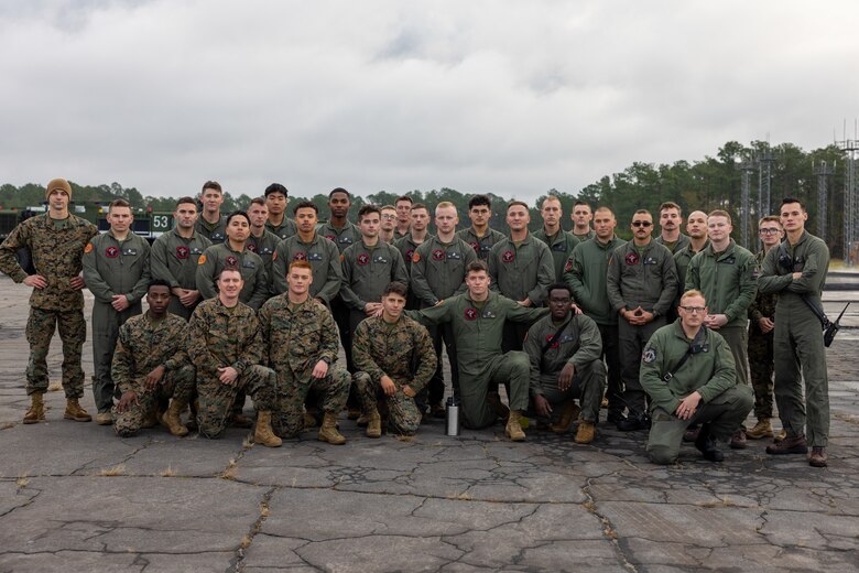 MWSS-472 Expeditionary Fire Rescue platoon collaborated with station Aircraft Rescue and Fire Fighting to complete annual requirements and utilize training simulators not available within their unit.