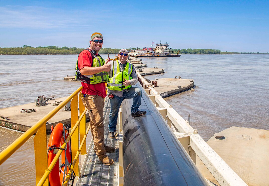 The Hurley begins its 2022 season by dredging a Memphis harbor, May 1, 2022.