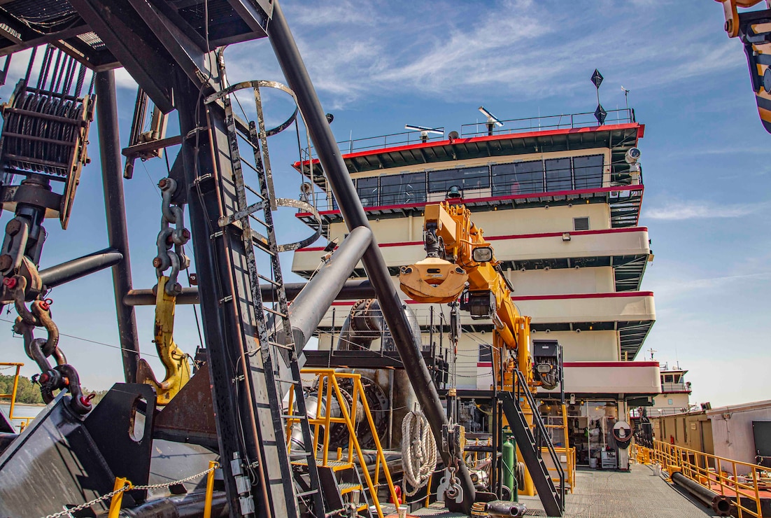 The Hurley begins its 2022 season by dredging a Memphis harbor, May 1, 2022.