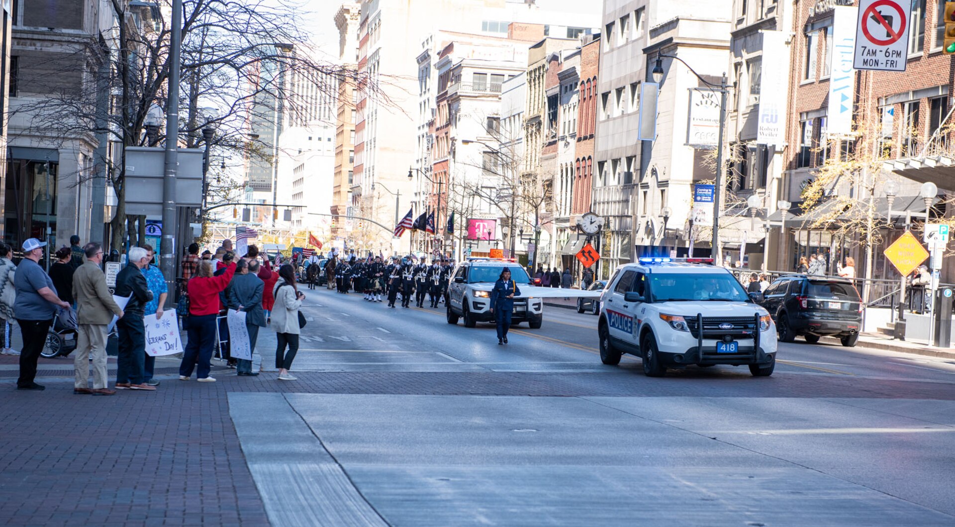 Photos Columbus Veterans Day Parade > Defense Logistics Agency > News