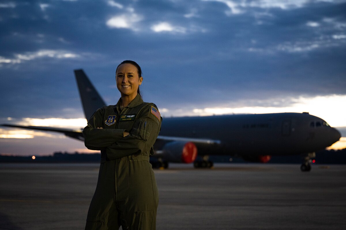 Capt. Kristin "Nikki" Bodie developed a free online course to help others find resources to earn flying scholarships, join the military and volunteer.