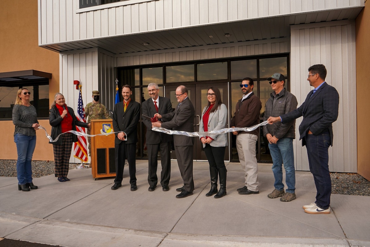 Air Force and community leaders cut the ribbon for the new High-Power Electromagnetic Effects and Modeling, or HPEM, Facility at the Air Force Research Laboratory’s Directed Energy Directorate during a ceremony at Kirtland Air Force Base, New Mexico, Dec. 7, 2022. The 12,000-square-foot, $6 million facility supports high-powered radio frequency weapons systems and contains a dedicated forensic lab for studying a range of HPEM targets after engagement. (U.S. Air Force photo / 1st Lt. Nina Rogers)