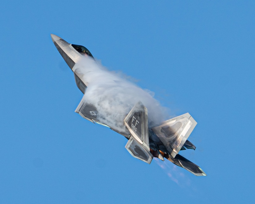 F22 Raptor performs an aerial maneuver