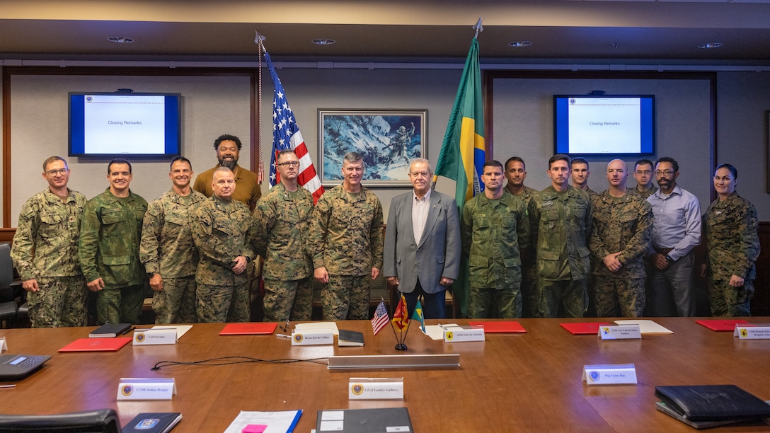 Marine Forces South hosts Brazilian Marine Corps in New Orleans for 2022 Operational Naval Infantry Committee