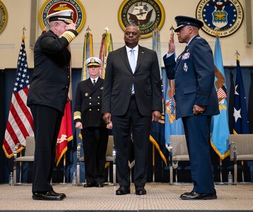 U.S. Strategic Command conducts change of command