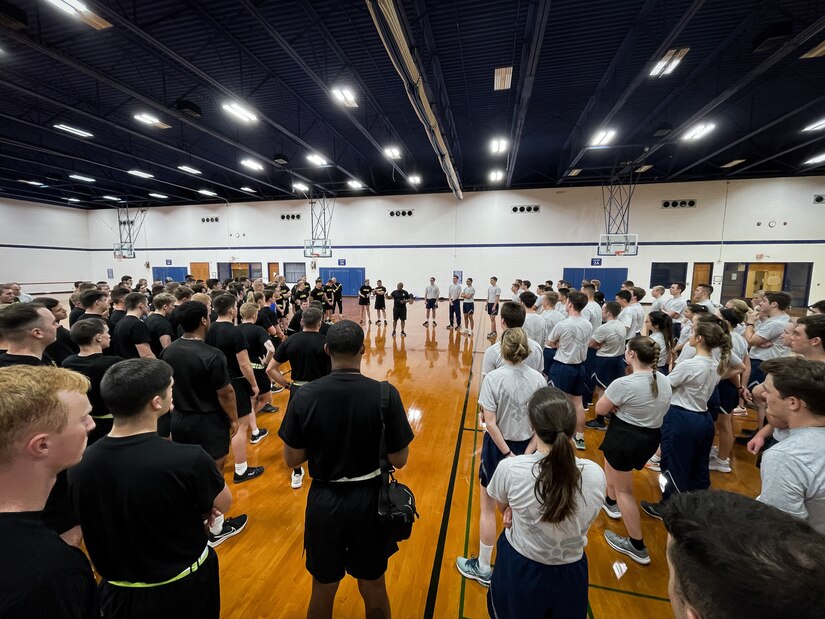 Senior Enlisted Advisor Tony Whitehead (center) addresses the University of Kentucky Air and Army Reserves Officer Training Corp (ROTC) at the University of Kentucky's Seaton Center in Lexington, Ky. on Dec. 5, 2022. Whitehead is visiting Kentucky to recognize soldiers and airmen for their accomplishments throughout the year and meet with local ROTC cadets. (U.S. Army photo by Staff Sgt. Andrew Dickson)