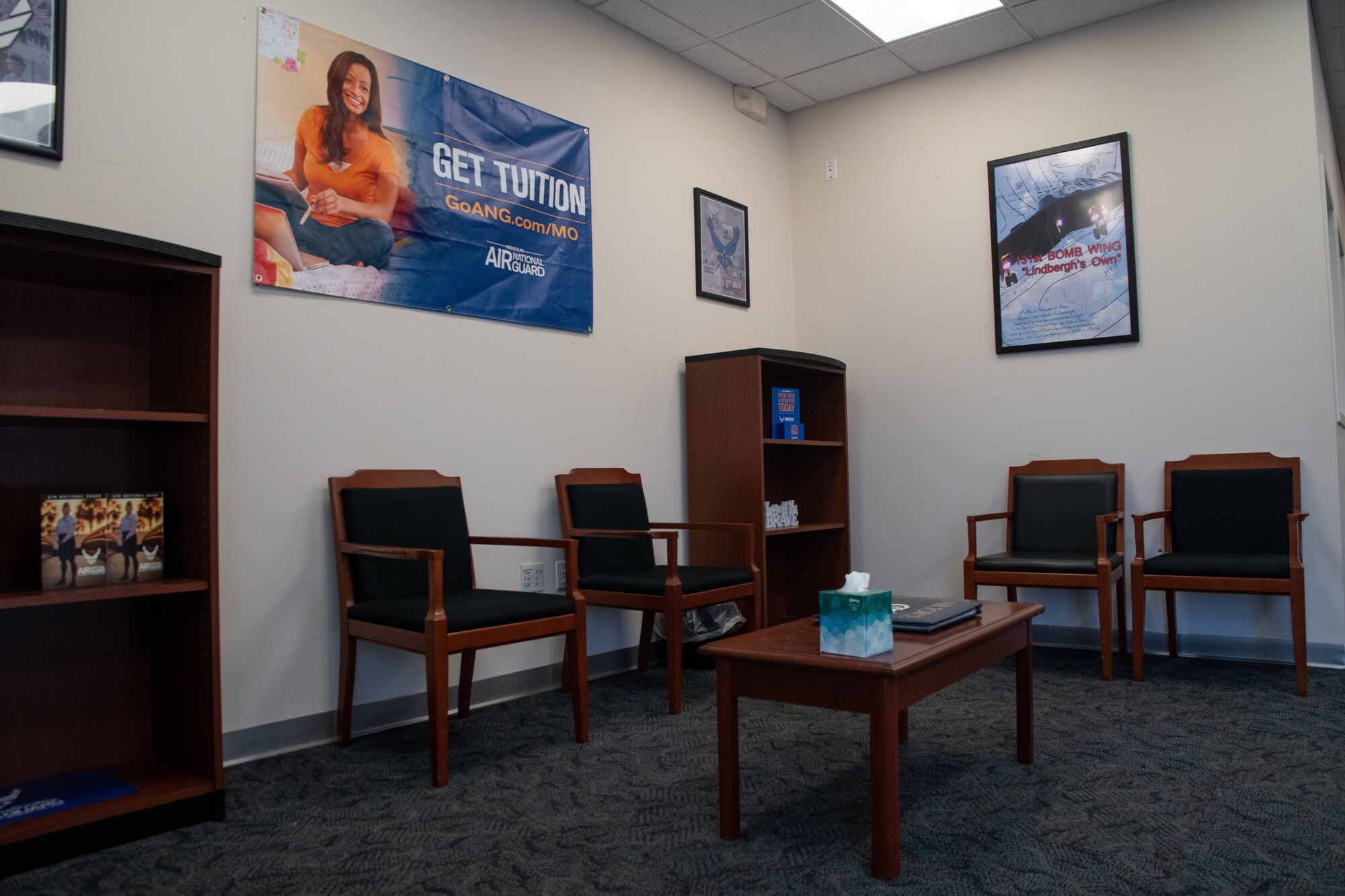 Interior of the Missouri Air National Guard recruiting office awaits potential applicants at Springfield, Missouri, Nov. 29, 2022. The office resumed full operations Oct. 1 , 2022, with a full-time recruiter who can help explain the benefits and opportunities in the Air National Guard to potential recruits in the area. (U.S. Air National Guard photo by Airman 1st Class Phoenix Lietch)