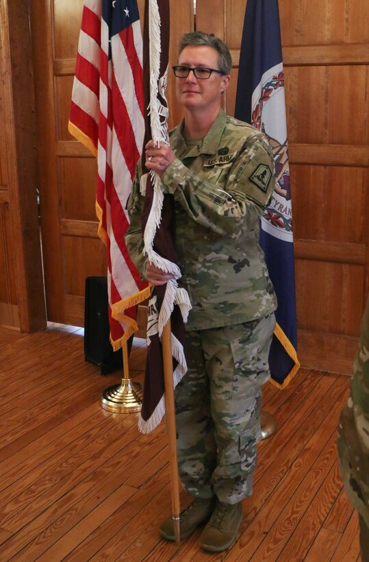 Gambill succeeds Boyd as MEDCOM commander