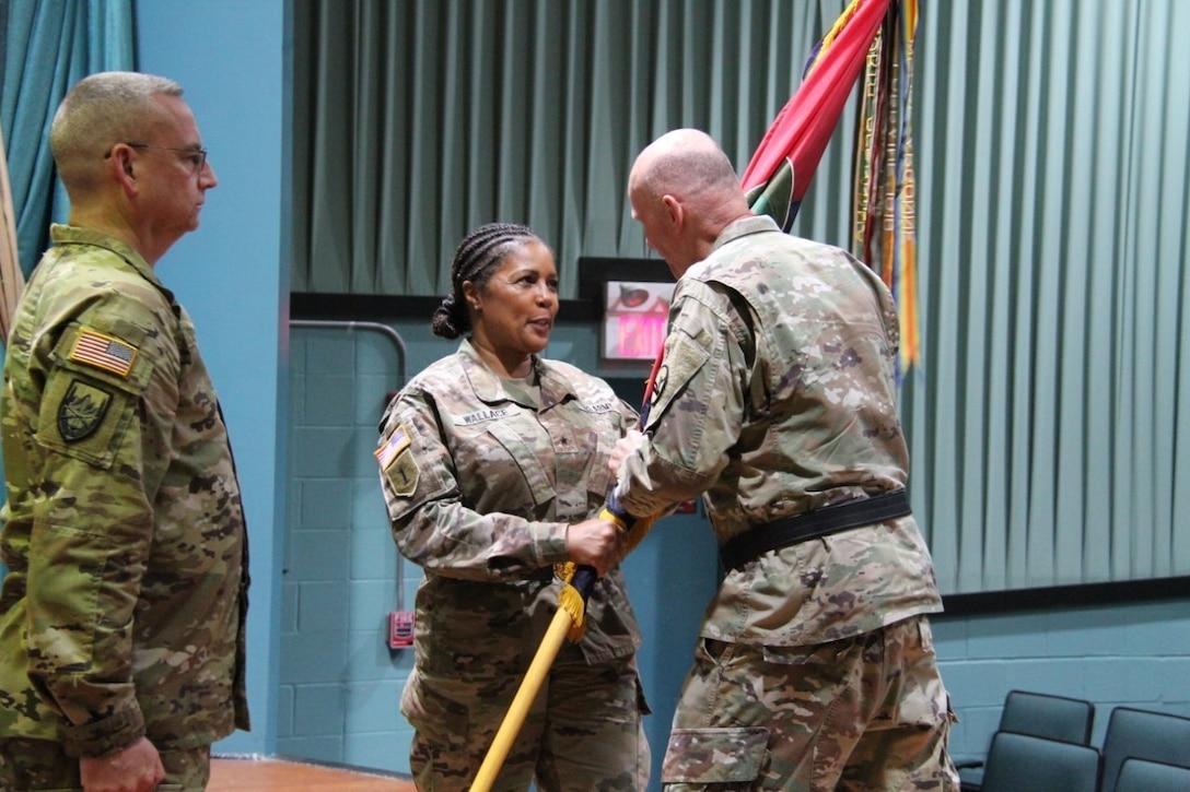 91st Training Division general passes the guidon