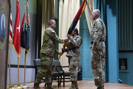 91st Training Division bids farewell to commander