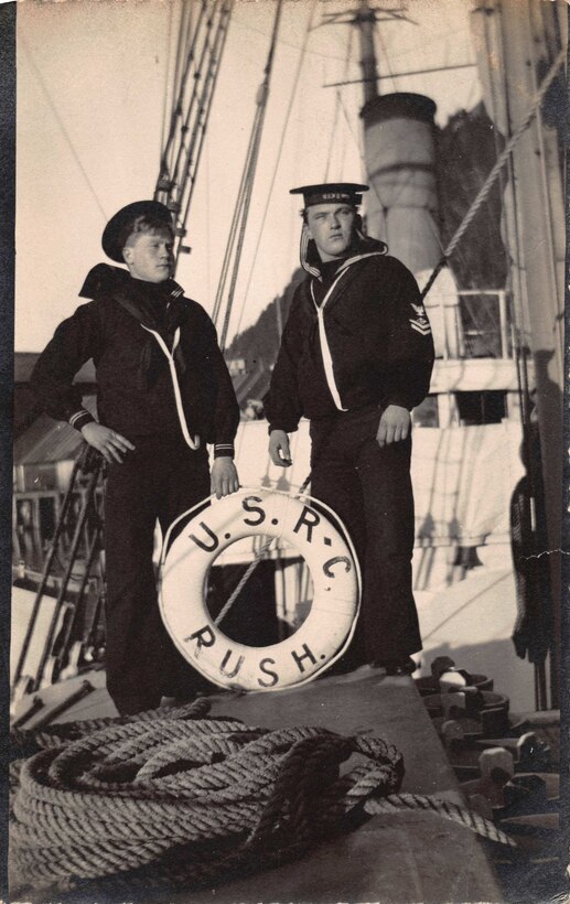 USRCS Sailors from USRC Rush