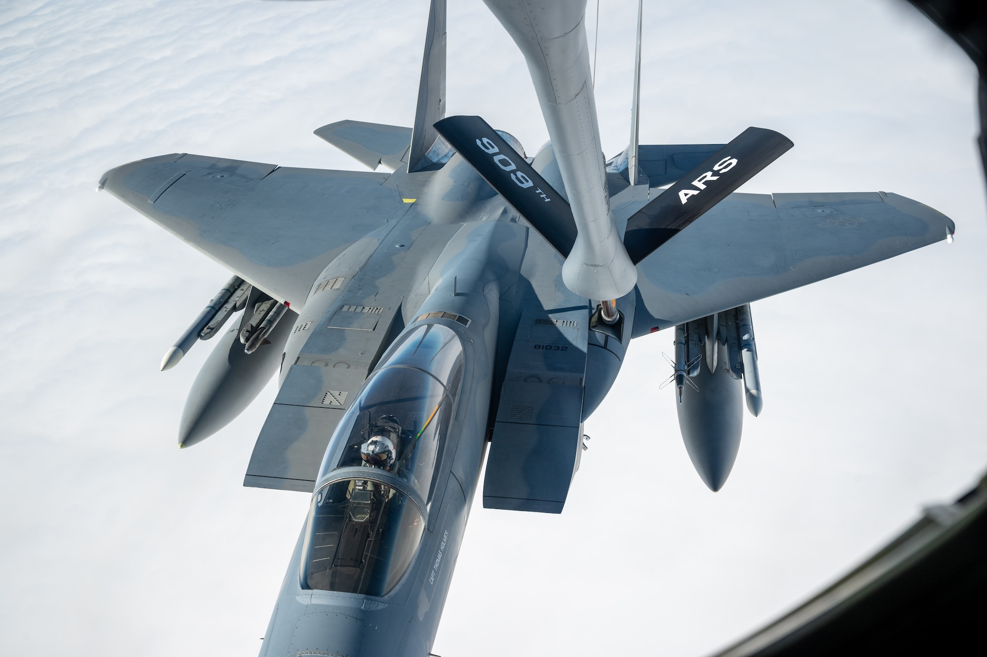 A USAF aircraft receives fuel in the air