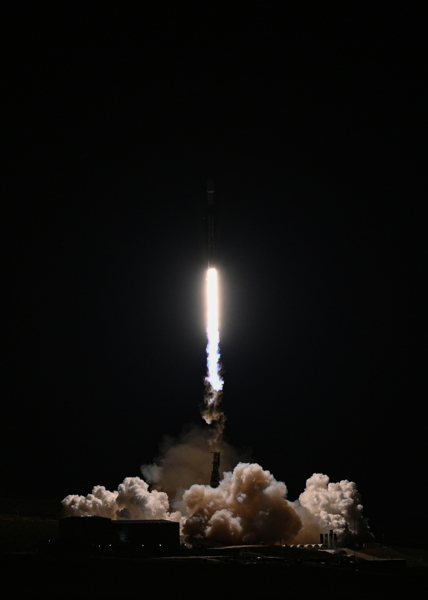 Team Vandenberg launched an international mission led
by National Aeronautics and Space Administration (NASA) and the French space agency CentreNational d’Études Spatiales (CNES), the Surface Water and Ocean Topography (SWOT) satellite aboard a SpaceX Falcon 9 vehicle from Space Launch Complex 4-E here, Thursday, Dec. 16, at approximately3:46 a.m. Pacific Standard Time. (U.S. Space Force Photo by Airman 1st Class Kadielle Shaw)