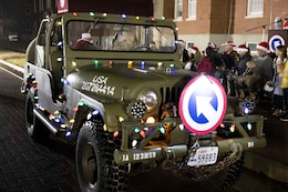 Santa rides in jeep at Fort Knox