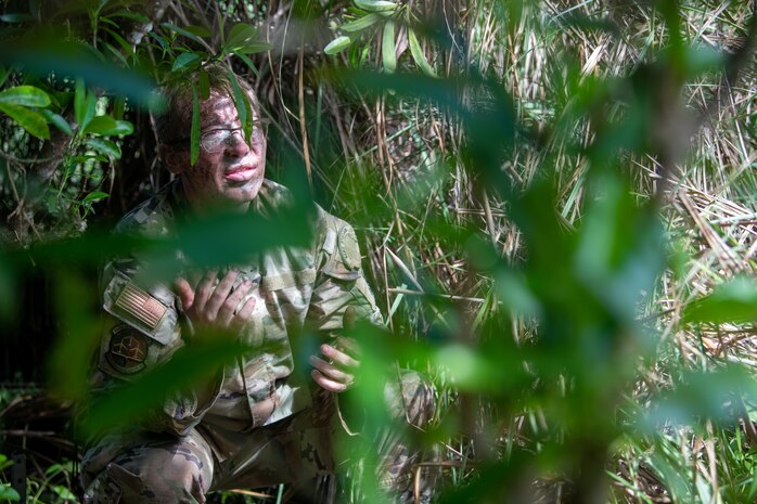 A U.S. Air Force survival, evasion, resistance, and escape specialist, conducts SERE training
