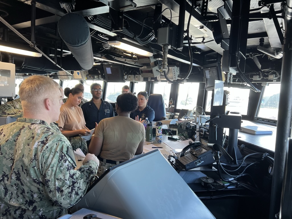 Joint Typhoon Warning Center (JTWC) in Pearl Harbor, Hawaii resumed its long-standing fleet liaison observation training practice. This training allows aerographer’s mates (AG) assigned to JTWC and quartermasters (QM) stationed on naval vessels to work side-by-side to better understand and implement the collection of meteorological
observations while at sea.