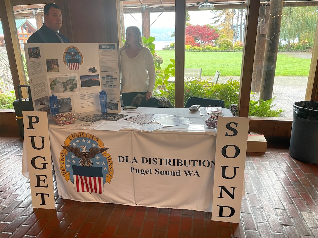 DLA Distribution Puget Sound attends Veteran job fair