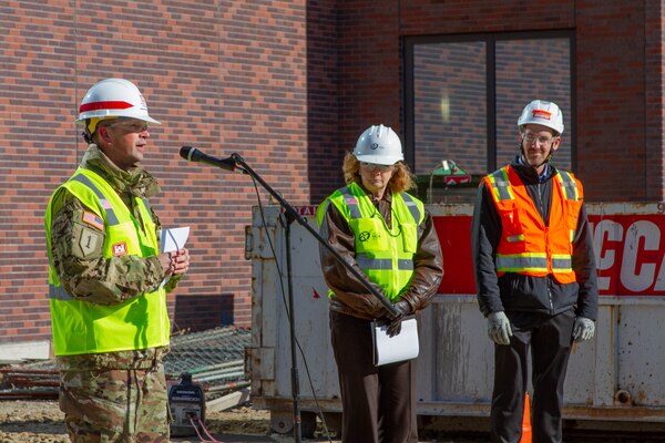 Col. Travis Rayfield spoke to the construction crew during the Enclosure ceremony at St. Louis Nov. 30, 2022.