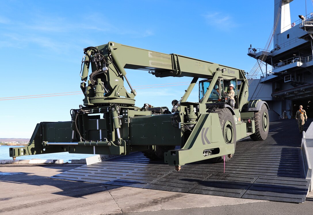 The 8th Military Police Brigade executed a week-long equipment download and staging mission of approximately 500 pieces of military stock, as part of Army Prepositioned Stock-3 on Joint Base Pearl Harbor-Hickam, Hawaii, Nov. 29 - Dec. 1, 2022. The "Watchdogs" Brigade executed oversight as the Command and Control (C2) authority over the movement of each piece of equipment downloaded from the U.S. Naval Ship Watson.