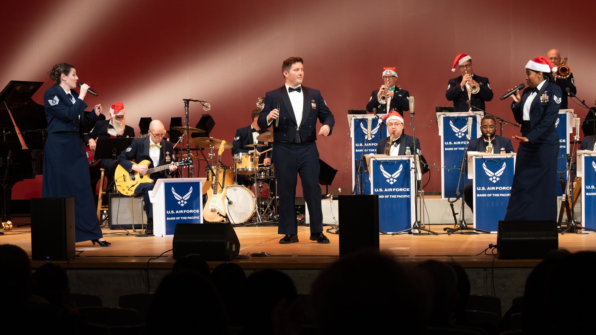 Christmas Big Band Concert: strengthening relationships through