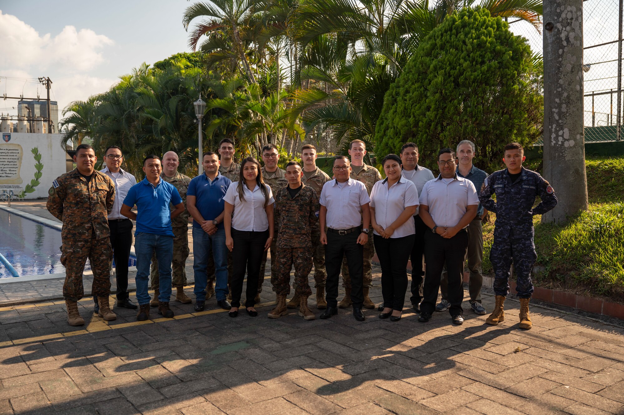 Group photo at the computerized tactical training center in San Salvador.
