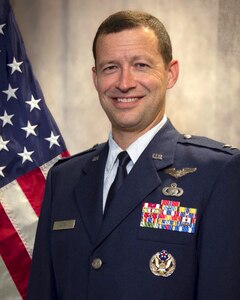 Col Leigh Official Photo