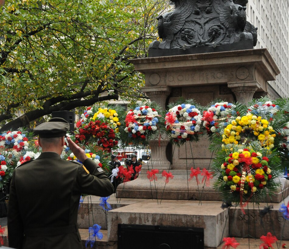 Army Reserve senior leader honors veterans in nation’s first capital