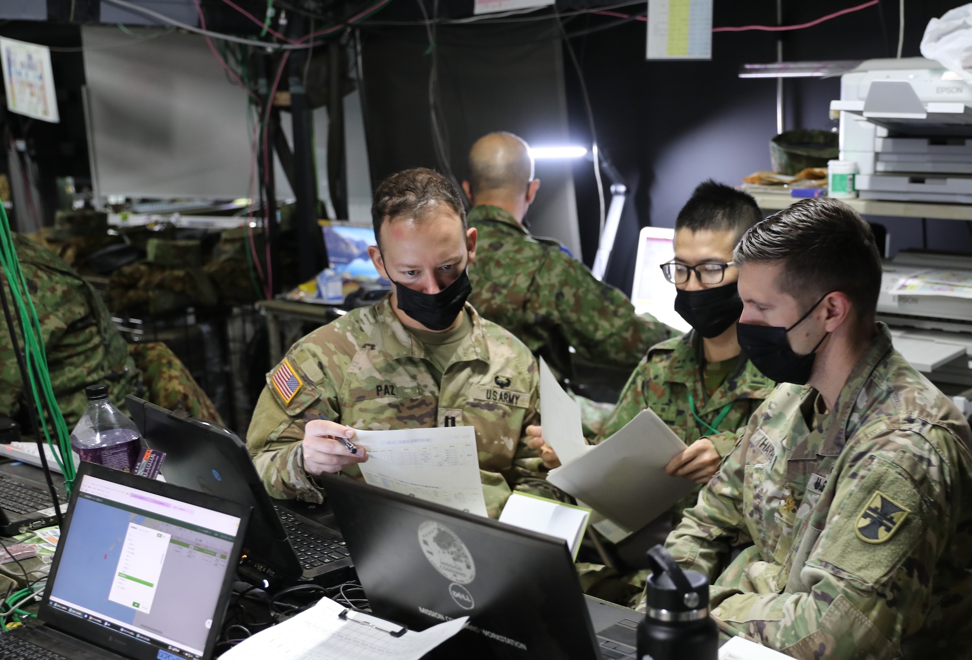 206th Digital Liaison Detachment increases joint readiness during Yama Sakura 83