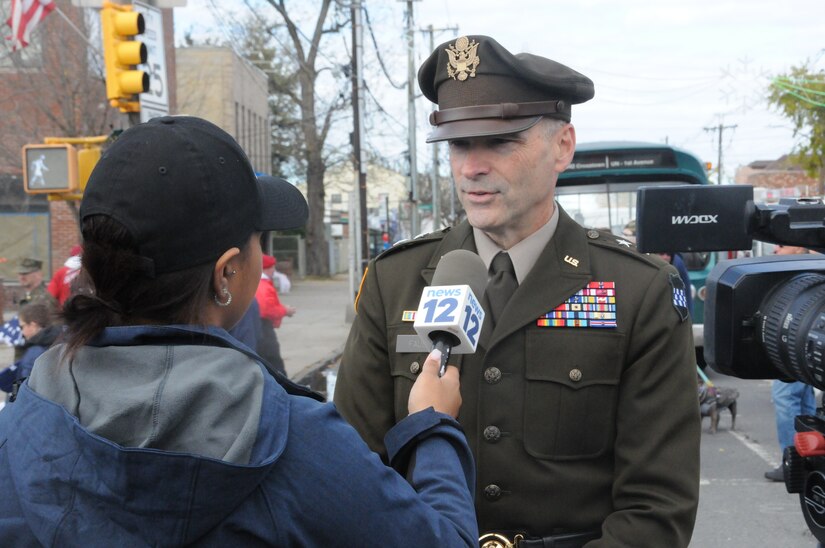 Army Reserve senior leader celebrates veterans in The Bronx