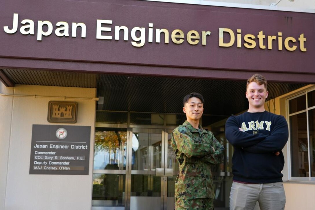 Gilbert and Kohara were brought together by the Co-Op program, a bilateral exchange opportunity created by U.S. Army Japan and JGSDF, that pairs junior officers and non-commissioned officers (NCOs) with their foreign counterpart to enhance English and Japanese language comprehension skills, learn about each other’s cultures, familiarize themselves with their respective branches’ doctrines and techniques, all with the goal of strengthening the strategic alliance between America and Japan.