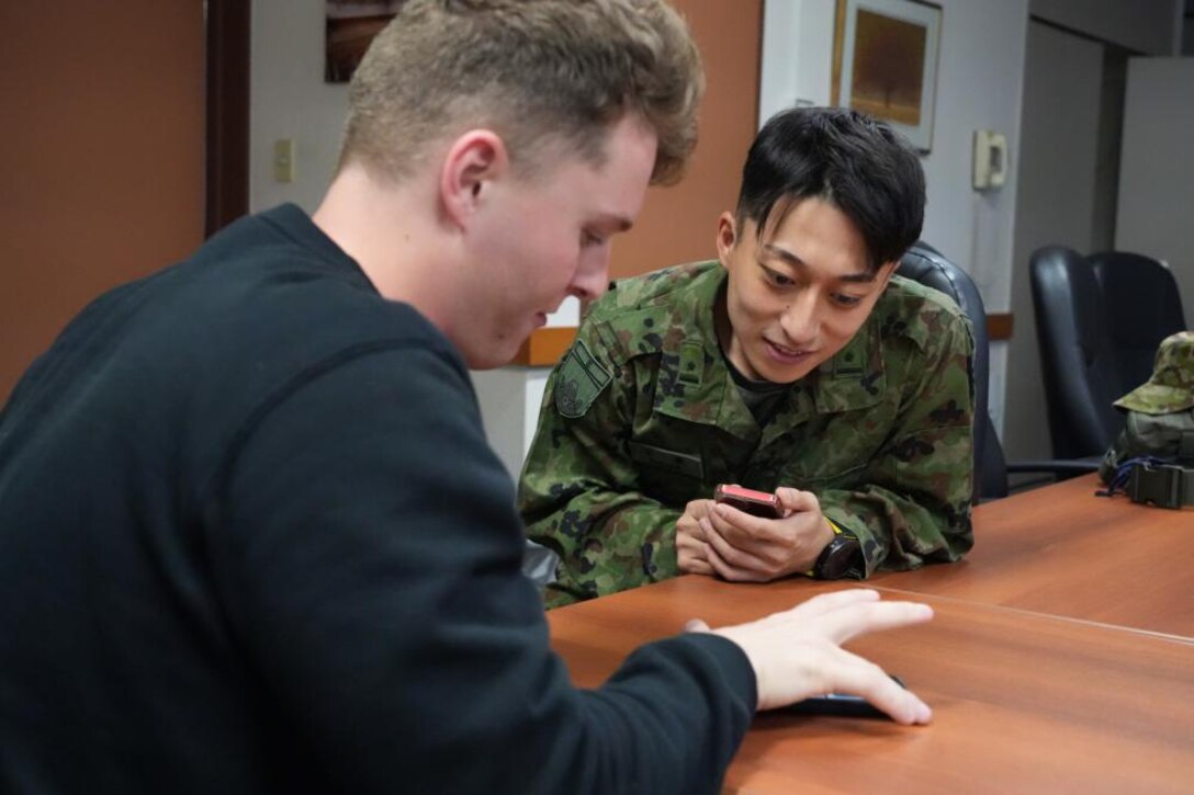 Gilbert and Kohara were brought together by the Co-Op program, a bilateral exchange opportunity created by U.S. Army Japan and JGSDF, that pairs junior officers and non-commissioned officers (NCOs) with their foreign counterpart to enhance English and Japanese language comprehension skills, learn about each other’s cultures, familiarize themselves with their respective branches’ doctrines and techniques, all with the goal of strengthening the strategic alliance between America and Japan.