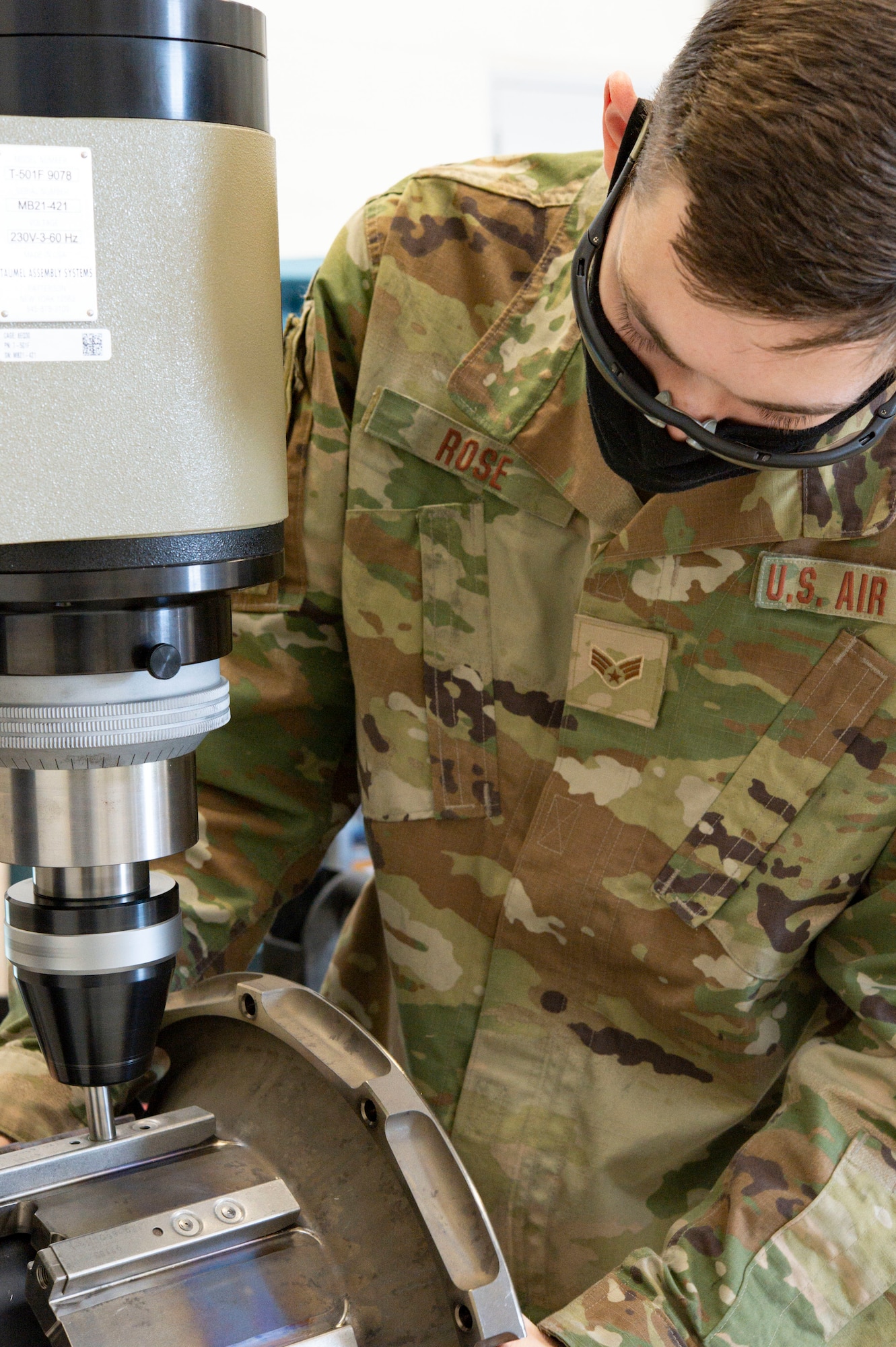 Senior Airman Weston Rose, 436th Maintenance Squadron aircraft hydraulics technician, uses an orbital riveter to secure a cap to a C-5M Super Galaxy brake torque tube assembly at Dover Air Force Base, Delaware, Nov. 10, 2021. The orbital riveter assists hydraulic shop personnel in repairing C-5M brake assemblies locally and return them into the supply inventory in minimal time, eliminating the need to outsource repairs. Currently, Dover AFB is the only base that repairs brake torque tube assemblies for the Super Galaxy fleet. (U.S. Air Force photo by Roland Balik)