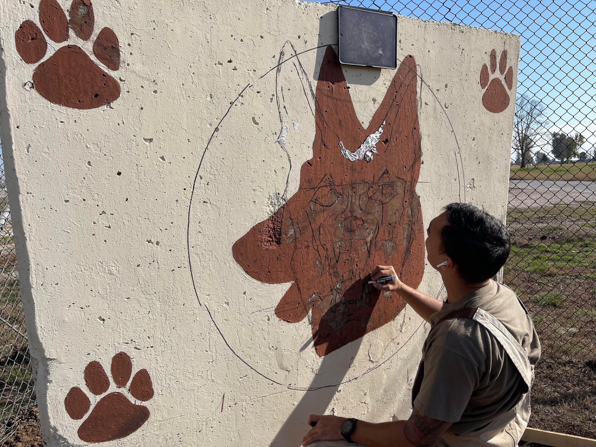 39th SFS MWD handlers build K-9 memorial