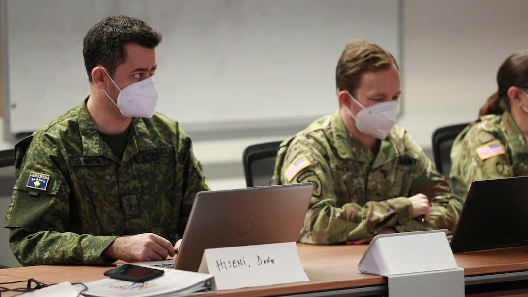 Army Reserve ILE unit builds leaders through pandemic restrictions