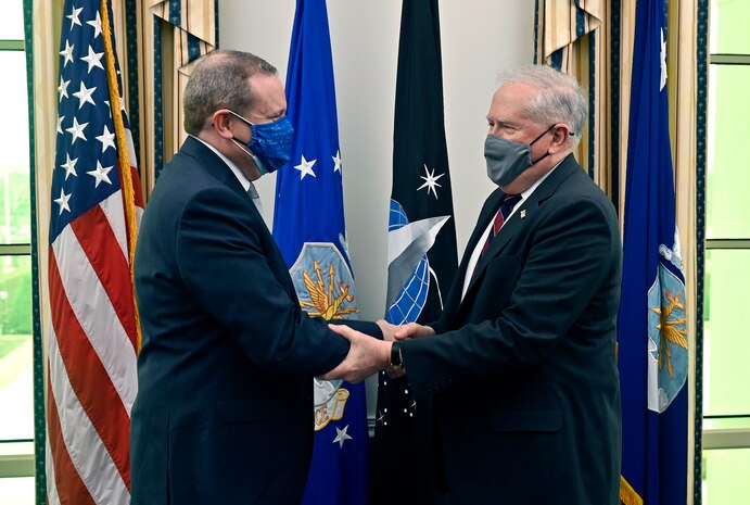 Andrew Hunter, the new assistant secretary of the Air Force for acquisition, technology and logistics, meets with Secretary of the Air Force Frank Kendall during an office call at the Pentagon, Arlington, Va., Feb. 7, 2022. Hunter will oversee an annual budget in excess of $54 billion for more than 50 acquisition programs. (U.S. Air Force photo by Wayne Clark)