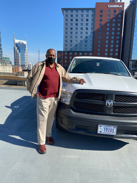 Ronnie Davis, Nashville District Employee of the Month, returns a vehicle to the fleet.