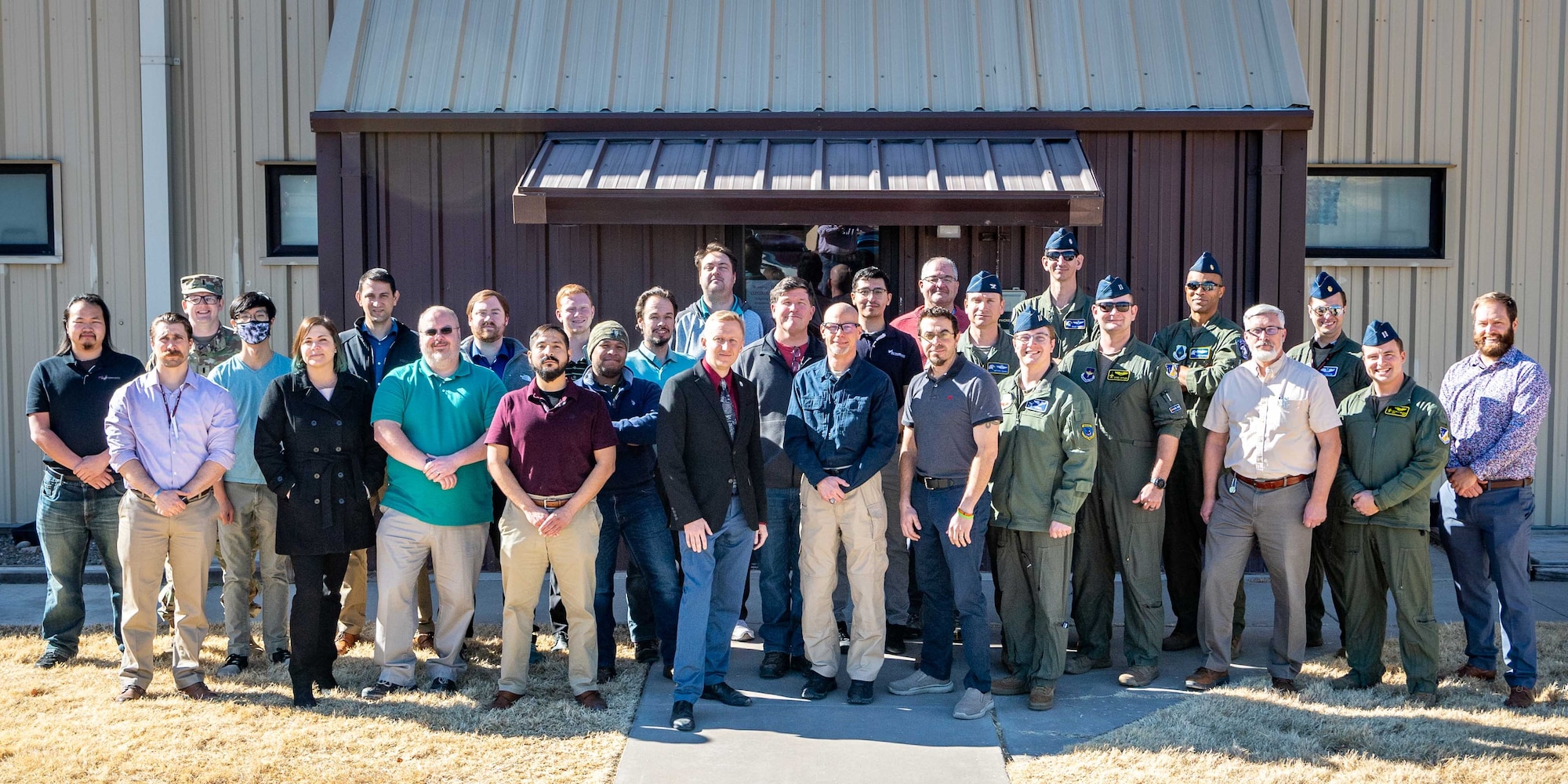 Air Force Research Laboratory Directed Energy and Kinetic Energy Directed Energy Utility Concept Experiment (DEKE DEUCE) team and participants. The AFRL Directed Energy Directorate hosted the DEUCE capstone Jan. 24 – 28, 2022, at Kirtland AFB, N.M. (U.S. Air Force photo/Allen Winston)