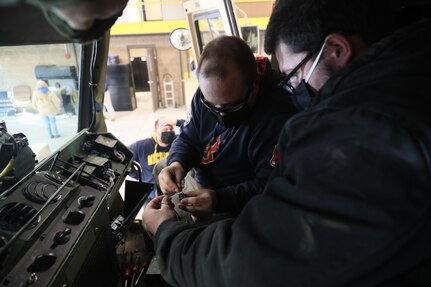 Schematics/Electrical class taught at Fort McCoy Draw Yard