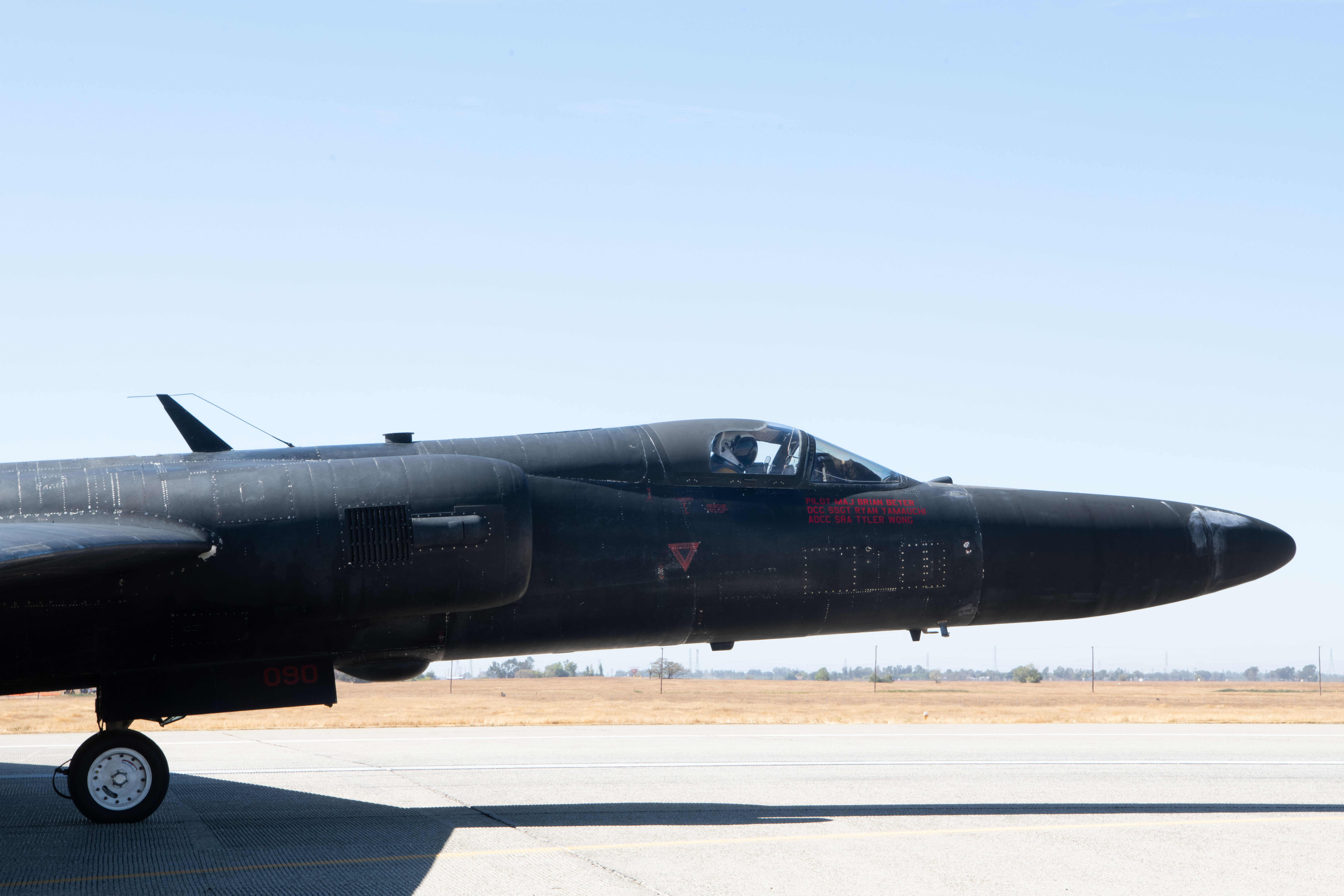 U2 pilot assists civilian aircraft in distress call > Beale Air Force