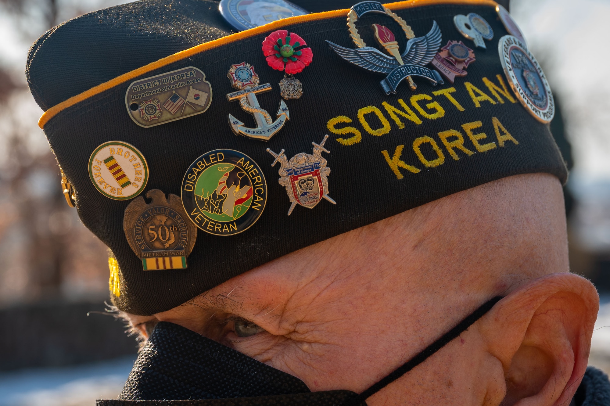 Earnest Lee, Korean War veteran and Hill 180 remembrance ceremony distinguished guest, pays tribute to the battle of Hill 180