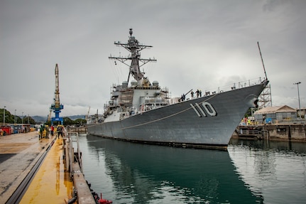 JOINT BASE PEARL HARBOR HICKAM, Hawaii – The Arleigh Burke-class guided-missile destroyer USS William P. Lawrence (DDG 110) docks in Dry Dock #4 on March 9, 2021 completing one of the first major milestones in the ship’s docking selected restricted availability. The USS William P. Lawrence is homeported in Pearl Harbor, Hawaii.