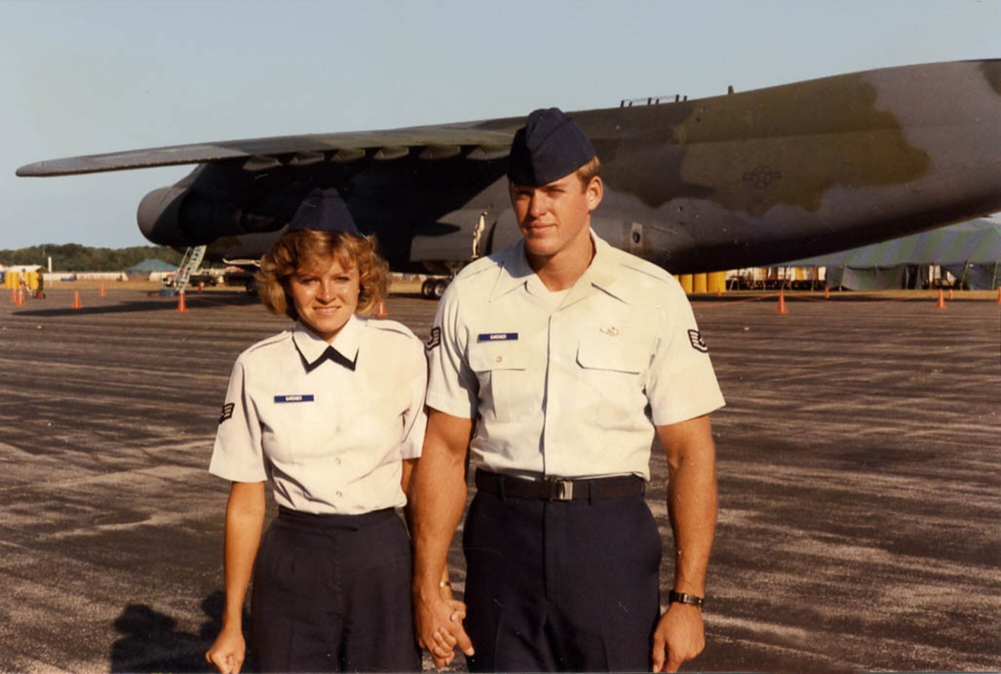 Sharon and Lynn Gardner pose in front of a C-5 Galaxy during an airshow in Muskegon, Michigan during the summer of 1986. The Gardners were visiting family in Michigan, where they also got to fly on a C-5 from Altus Air Force Base, Oklahoma. (Courtesy photo)