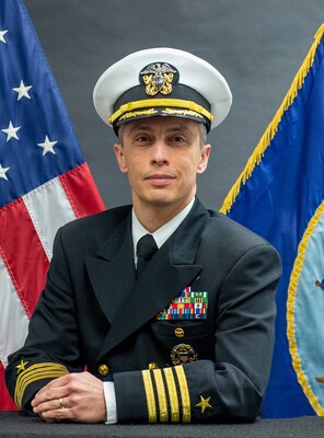Official photo of CAPT Raul Avecedo